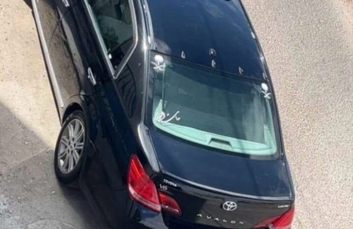 
Toyota Avalon 2010 full									