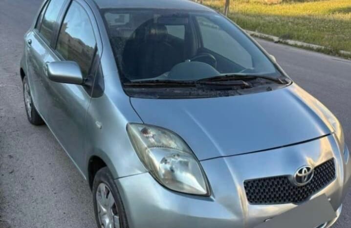 
Toyota Yaris 2008 full									