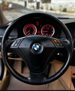 
BMW 5 Series 2005 full									