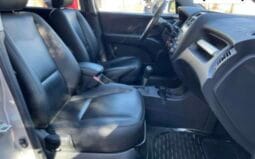 
Kia Sportage 2009 full									