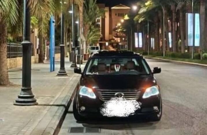 
Toyota Avalon 2010 full									