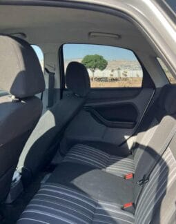 
Ford Focus 2011 full									