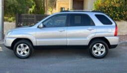 
Kia Sportage 2009 full									