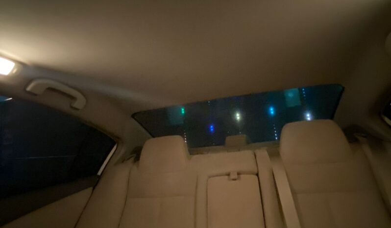 
Nissan Other Nissan Model 2011 full									