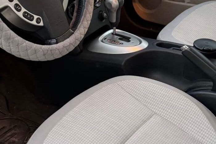 
Nissan Other Nissan Model 2009 full									