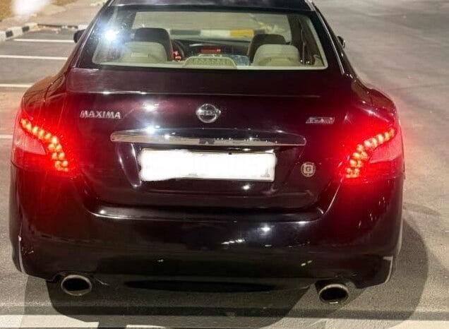 
Nissan Maxima 2010 full									