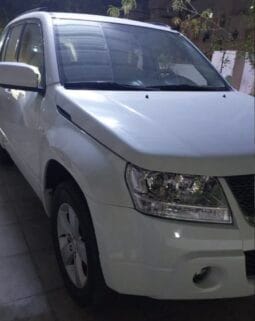 
Suzuki Grand Vitara 2012 full									
