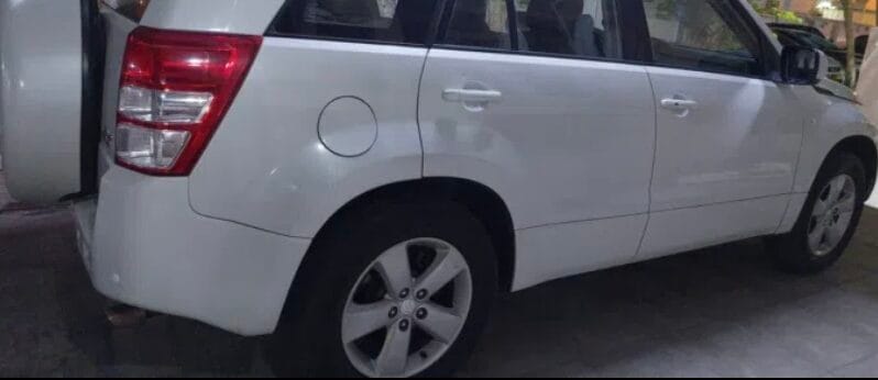 
Suzuki Grand Vitara 2012 full									