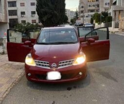 Nissan Tiida 2010