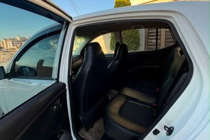 
Hyundai Other Hyundai Model 2016 full									