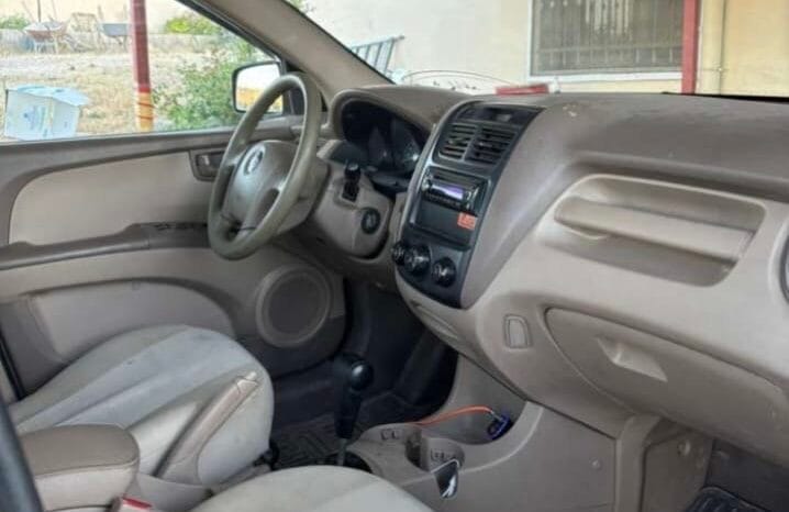 
Kia Sportage 2009 full									
