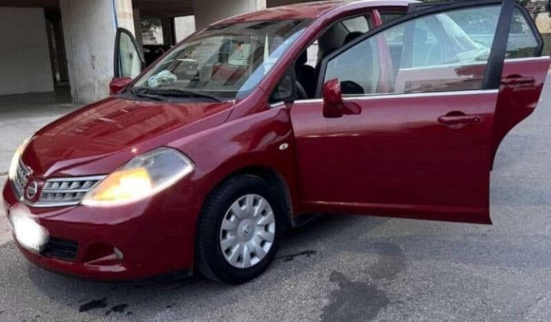 
Nissan Tiida 2010 full									