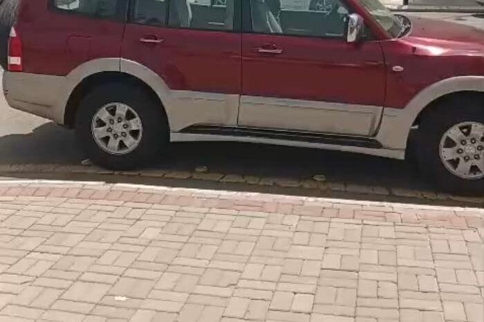 
Mitsubishi Pajero 2005 full									
