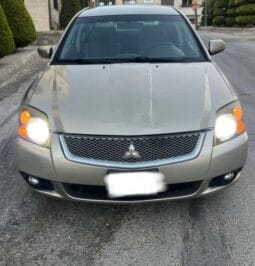 Mitsubishi Galant 2010