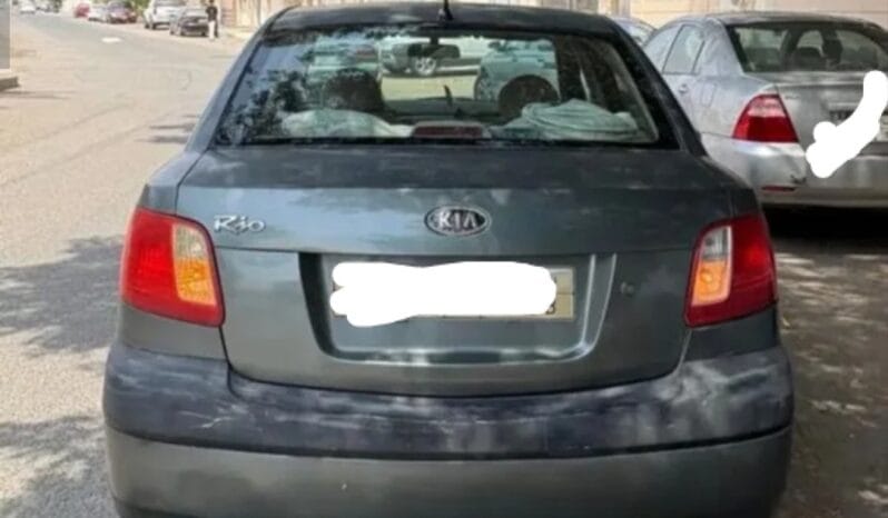 
Kia Rio 2010 full									